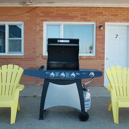 Stardust Motel Shaunavon Екстер'єр фото
